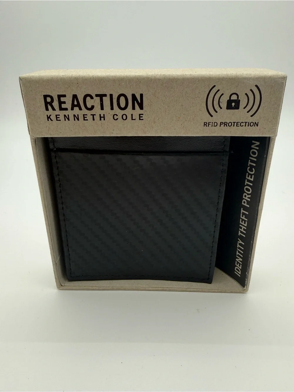 Kenneth Cole Reaction Black Carbon-Texture RFID Wallet